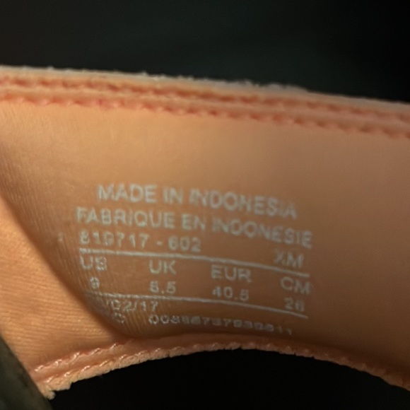 SOLD BNIB Women’s Nike Benassi Duo Ultra Slide sandals 9 pink black sunset glow - Picture 5 of 9